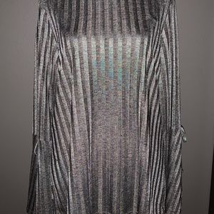 Women’s dressy shirt, nwt